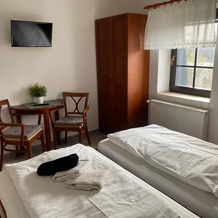 בית הארחה Janata 3*