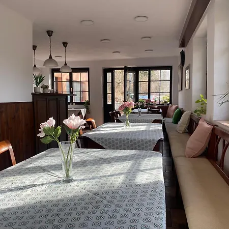 בית הארחה Janata 3*