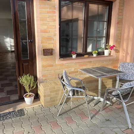 בית הארחה Janata סלאפי