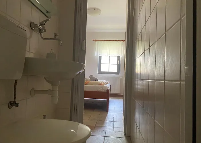 Janata 3* סלאפי