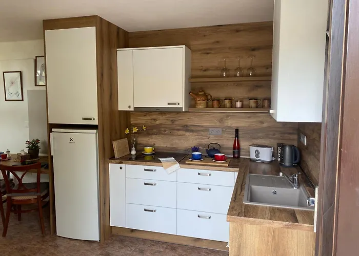 בית הארחה Janata סלאפי