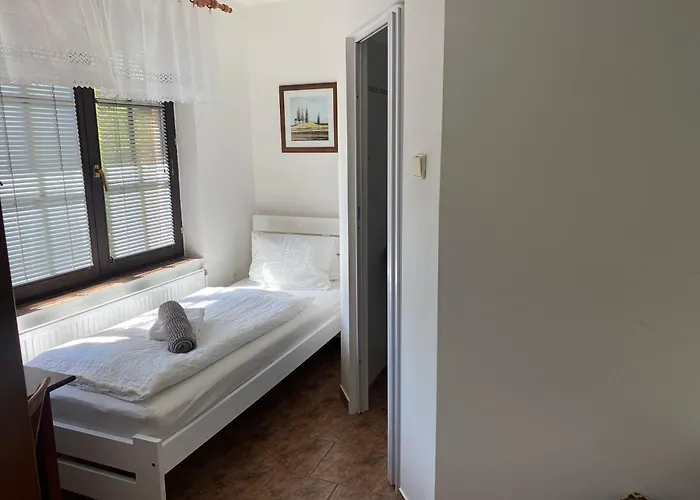 בית הארחה Janata סלאפי