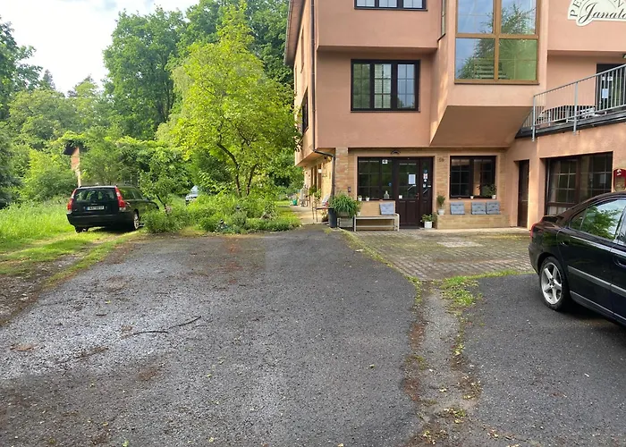 Janata בית הארחה