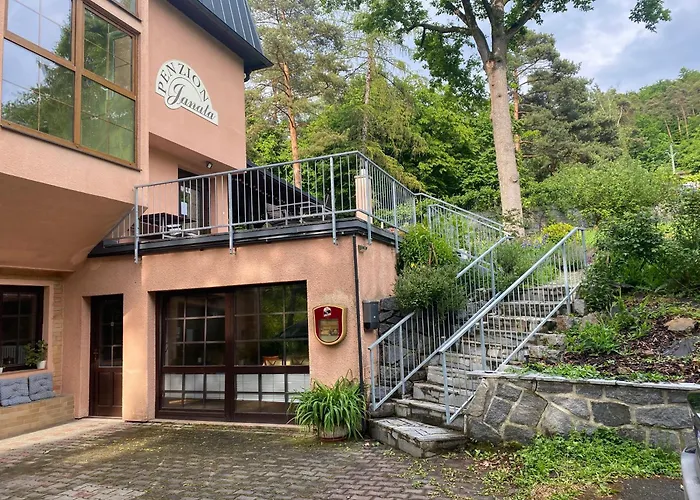 Janata Guest house 3*