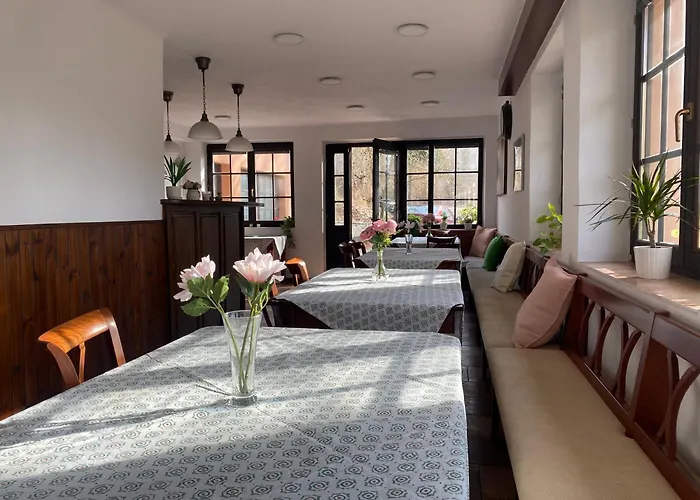 בית הארחה Janata 3*